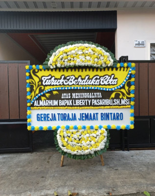 Papan Bunga Duka di Petak Malai